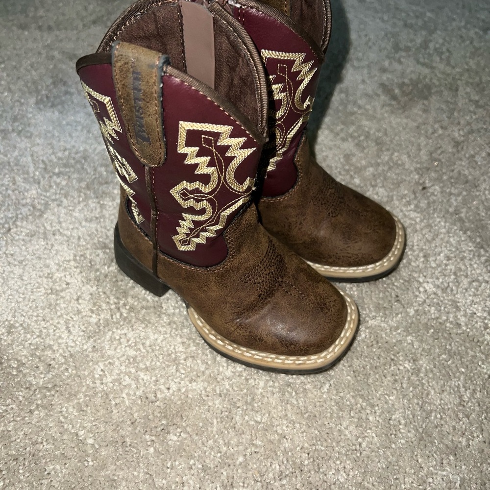 Twister Kids Boots in Brown and Burgundy